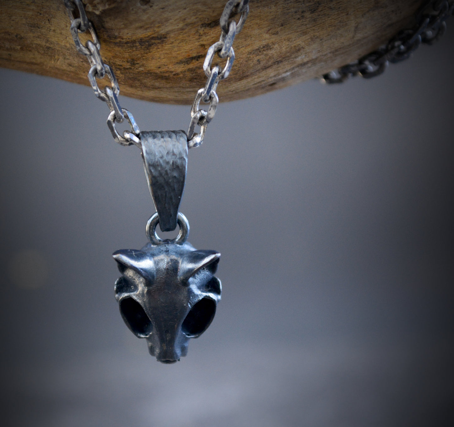 Colgante de calavera de gato en plata de ley para amantes de los gatos, joyería realista con calavera felina, regalo hecho a mano - D´Cast