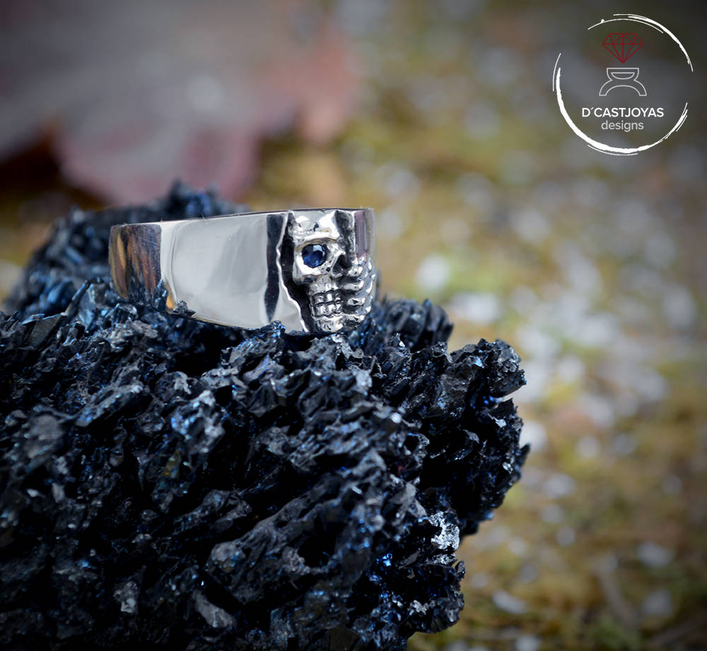 Anillo banda calavera Winter is coming pequeño