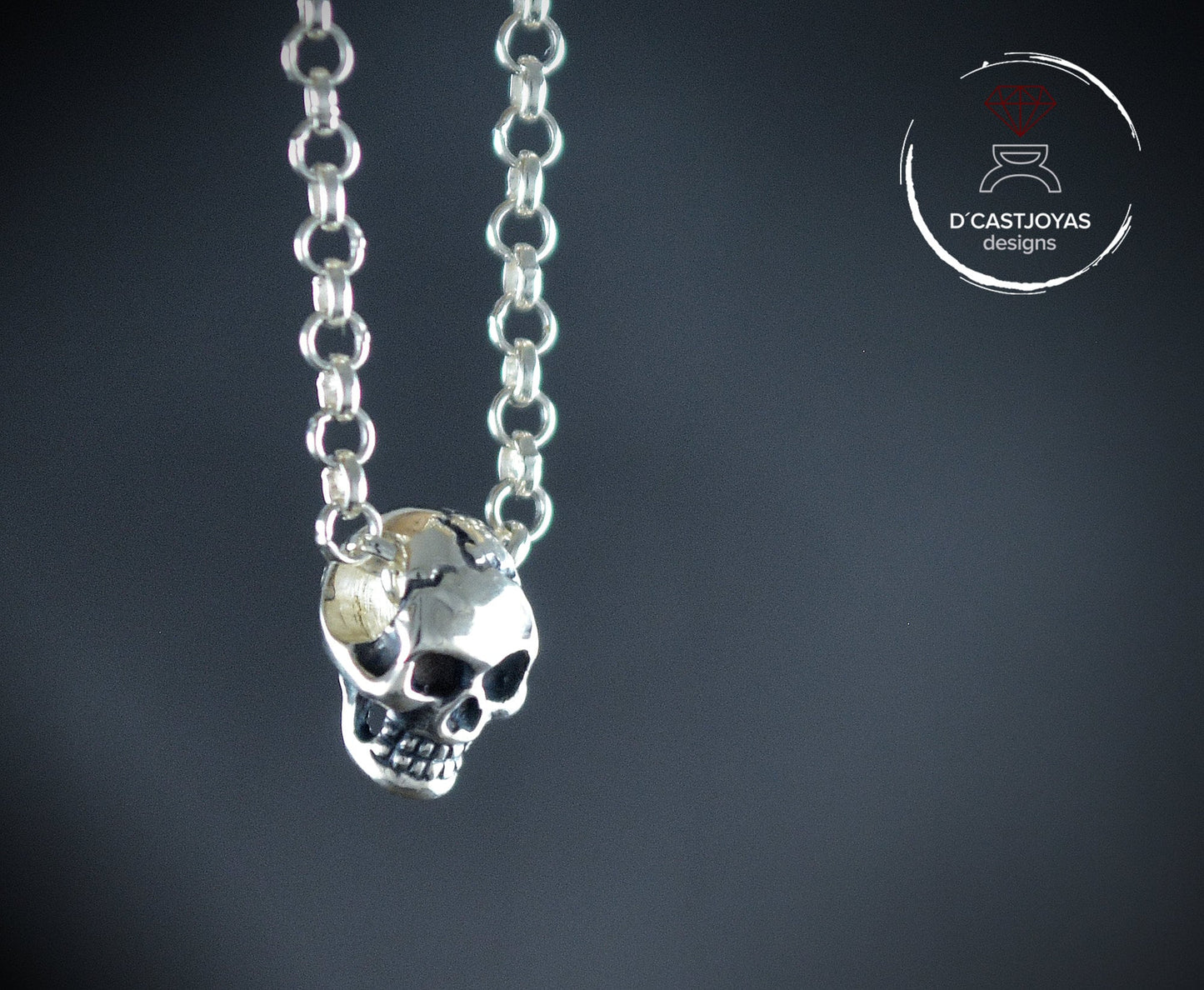 Pequeño colgante de calavera de plata esterlina cadena de plata rolo, Joyas urbanas, Joyas unisex, Novia gótica - D´Cast