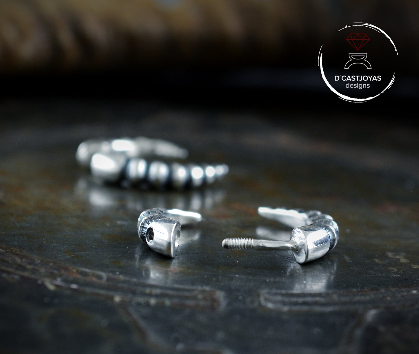 Pendiente de Aro Plata pequeño Cuerno Dragón, Falso dilatador plata, Aro hueso plata, Cuerno de plata - D´Cast