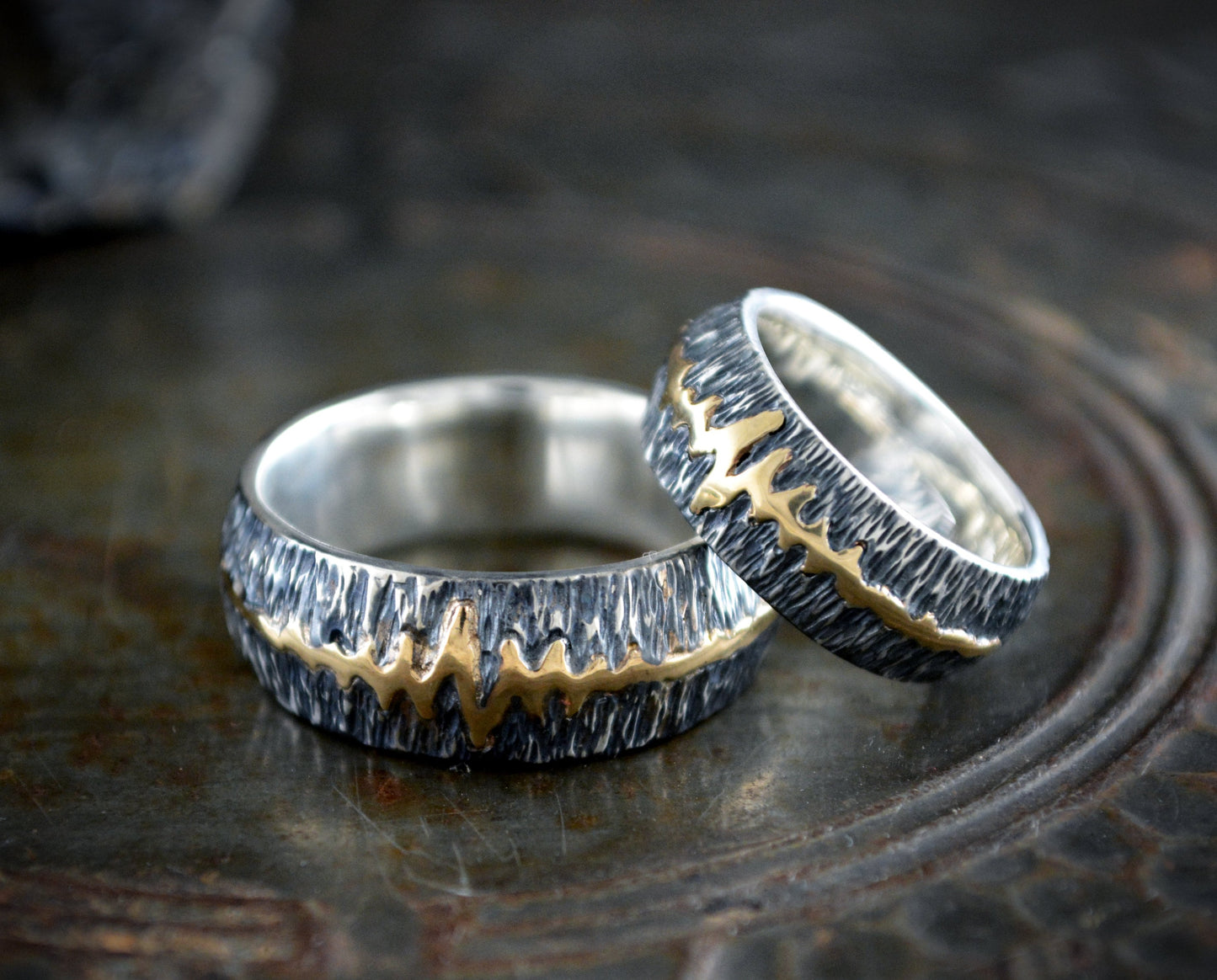 Conjunto alianzas rústico, Anillo banda de latido de plata 925