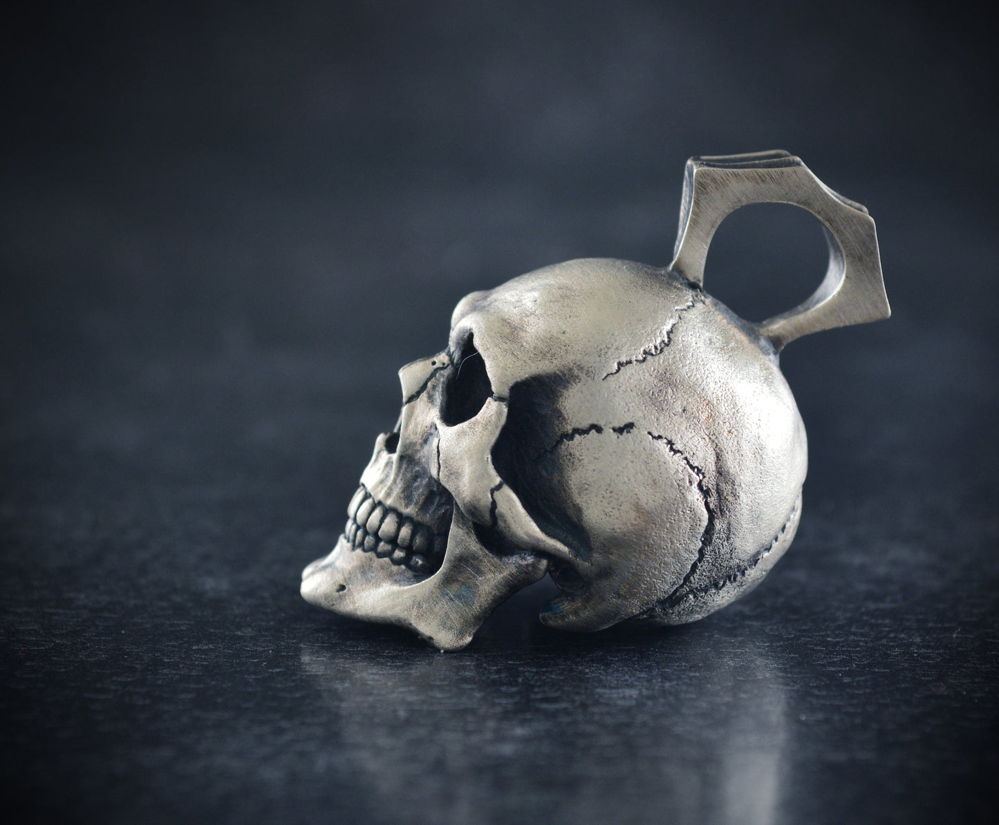 Gran colgante calavera humana, Calavera completa de plata esterlina, Memento mori, Colgante motero - D´Cast