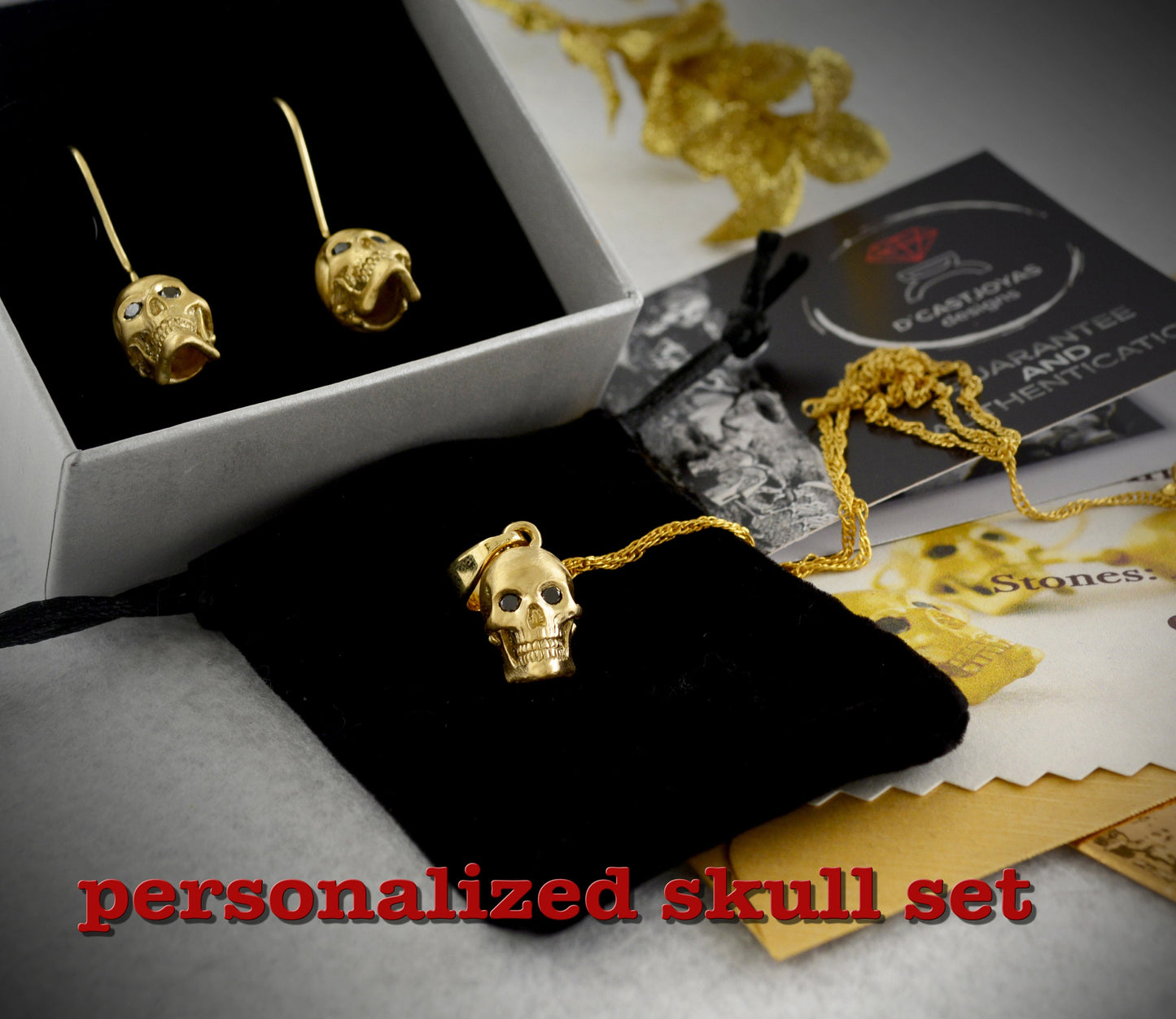 Colgante cráneo humano en oro, Calavera hecha a mano en oro de 14k y 18k - D´Cast