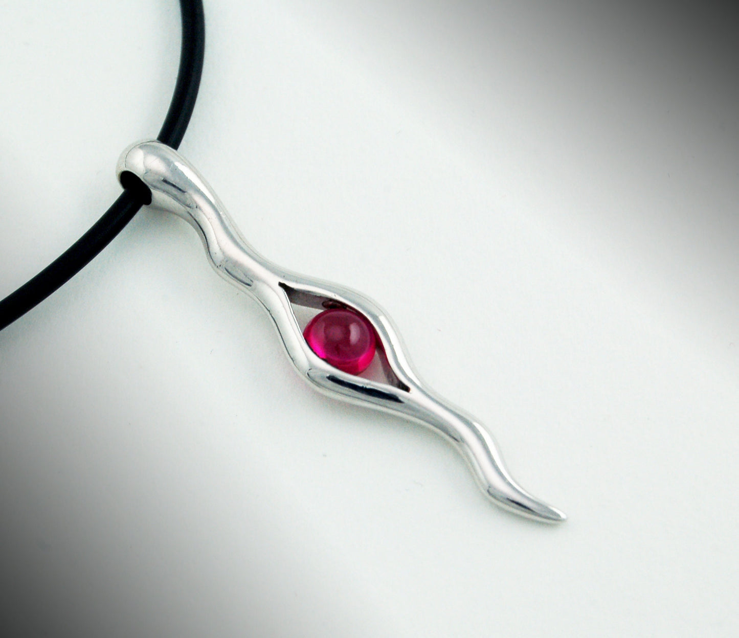 Colgante plata de El ojo de la suerte con piedra, Joyería contemporánea - D´Cast