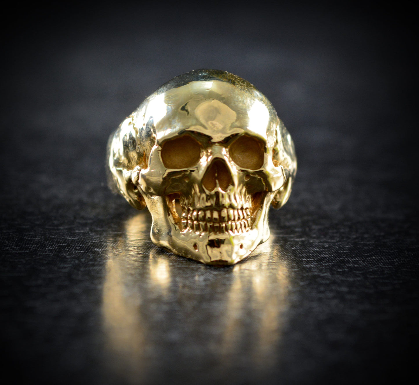 anillo calavera humana de oro, anillo Calavera hecha amano en oro 10k, 14k o 18k, Anillo memento mori - D´Cast