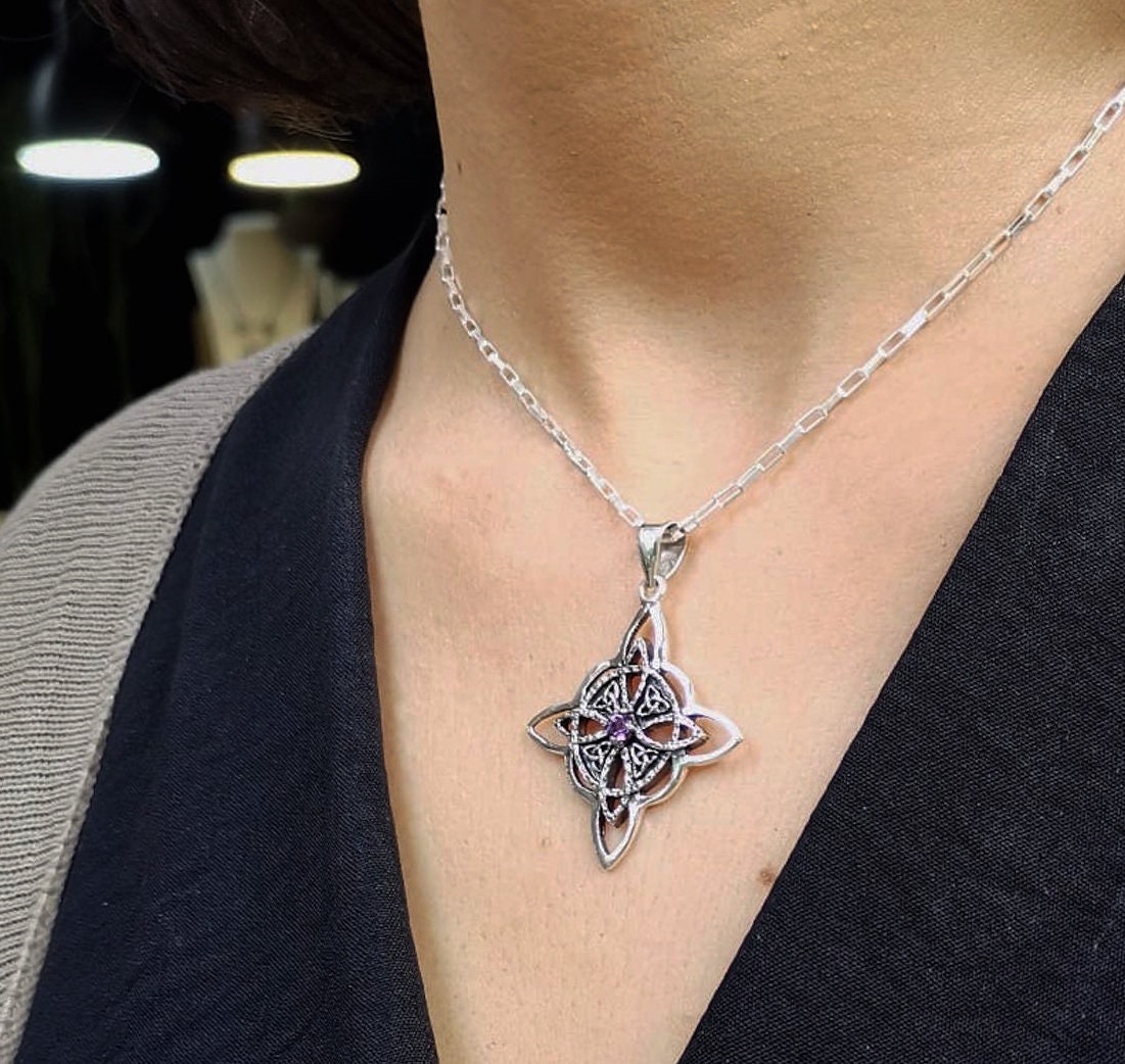 Massiver Hexenknoten-Anhänger aus Sterlingsilber mit Naturstein, handgefertigter Anhänger, schützende Halskette, Silberanhänger mit Amethyst