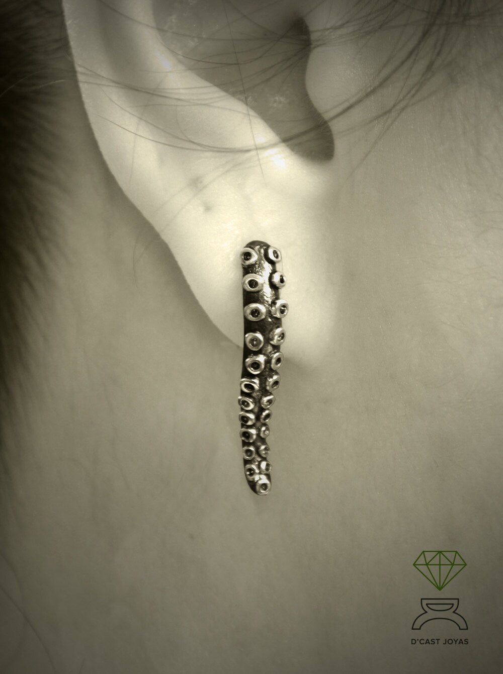Pendiente plata tentáculo pulpo, Pendiente artesanal pulpo, Joyería del mar, Pendientes pulpo, Estilo Boho, Joyería unisex - D´Cast