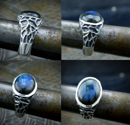 Anillo  sello con labradorita ovalada y texturas armónicas, Edición Limitada