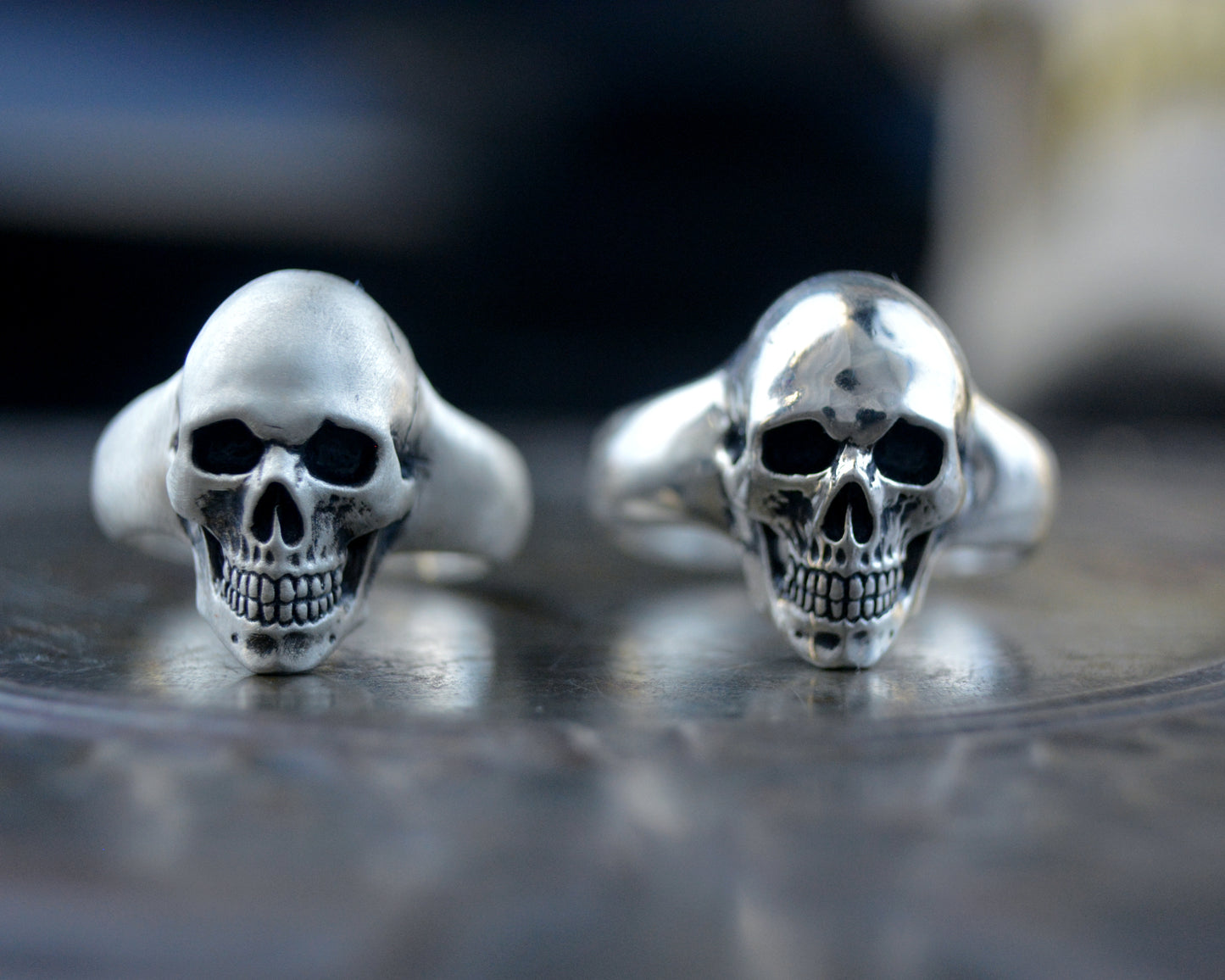 Cráneo Núcleo — Anillo de Calavera en Plata Maciza Hecho a Mano