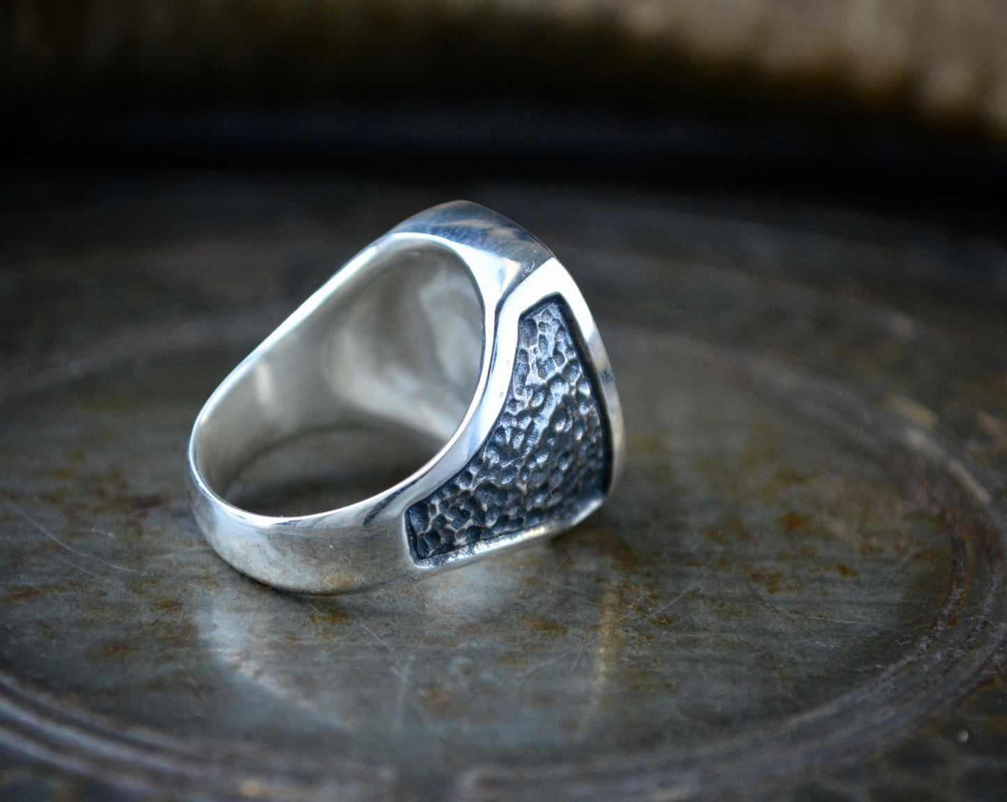 Anillo sello calavera cuadrado en Plata de Ley 925,