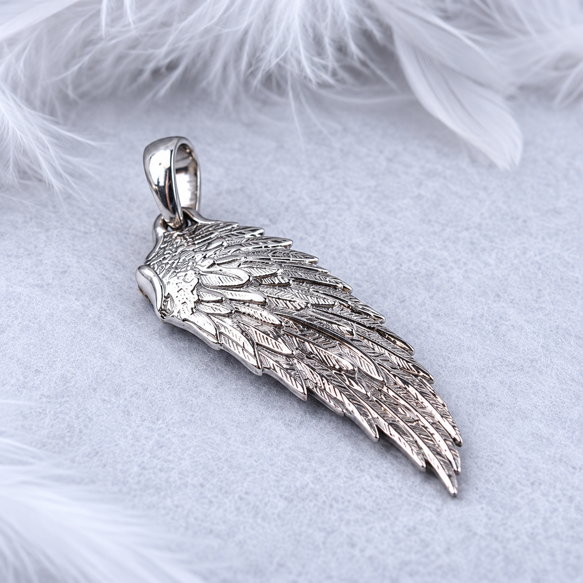 Colgante Ala de Ángel en Plata 925 · Joyería Gótica Artesanal