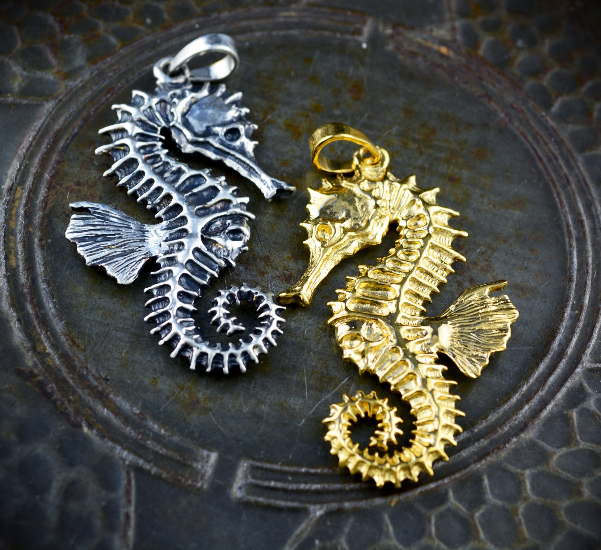 Colgante plata Caballito de mar, Colgante plata artístico, Collar plata esqueleto de caballo, Joyería del mar, Colgante unisex, Estilo boho - D´Cast