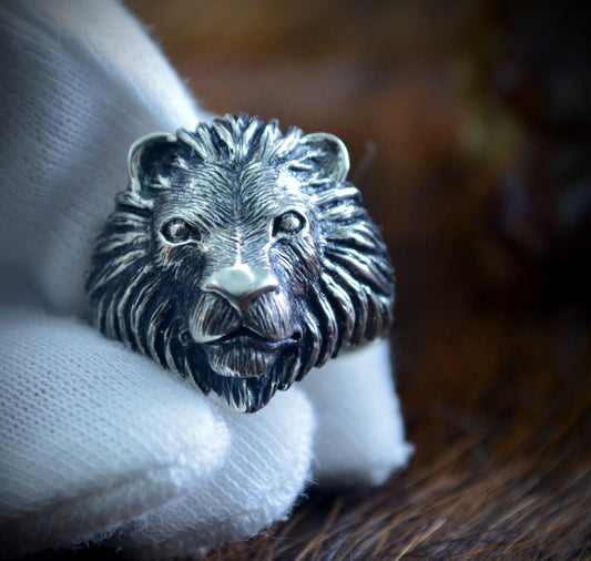 Lion ring handmade in 925 sterling silver, Lion totem ring