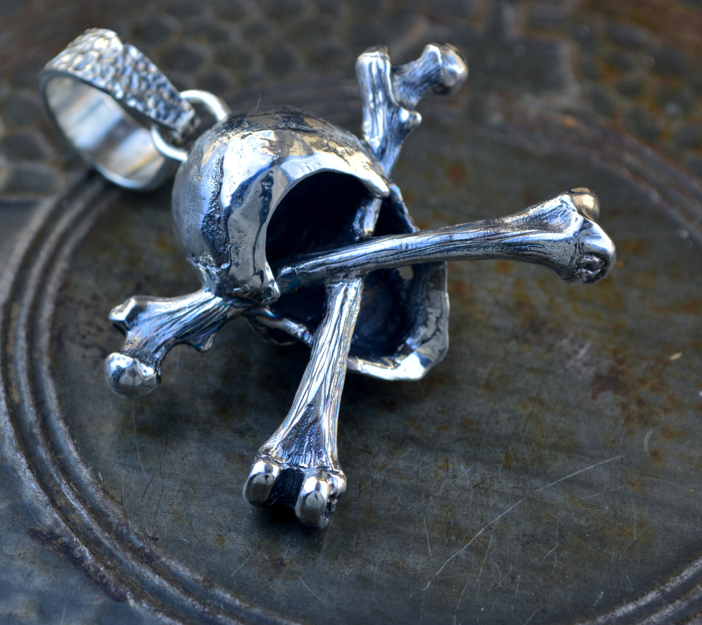 Silver Skull and Crossbones Pendant, Jolly Roger Necklace, Realistic Pirate Skull, Memento Mori