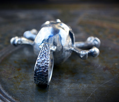 Silver Skull and Crossbones Pendant, Jolly Roger Necklace, Realistic Pirate Skull, Memento Mori