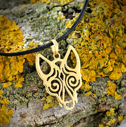 Colgante lobo vikingo hecho a mano en oro sólido, Joyería vikinga de oro