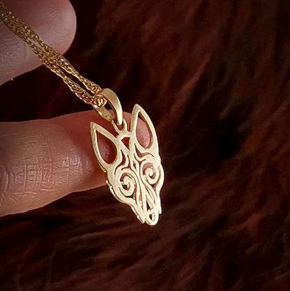 Colgante lobo vikingo hecho a mano en oro sólido, Joyería vikinga de oro