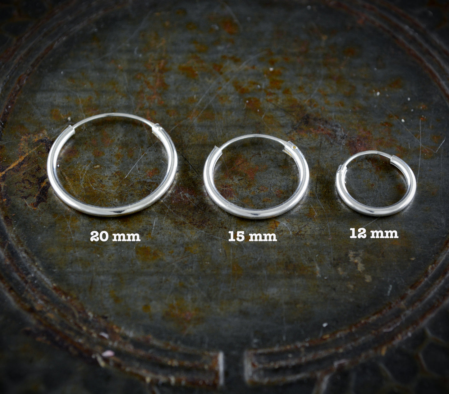 Pendientes de aro diminutos de Cthulhu, joyería urbana inspirada en Lovercraft