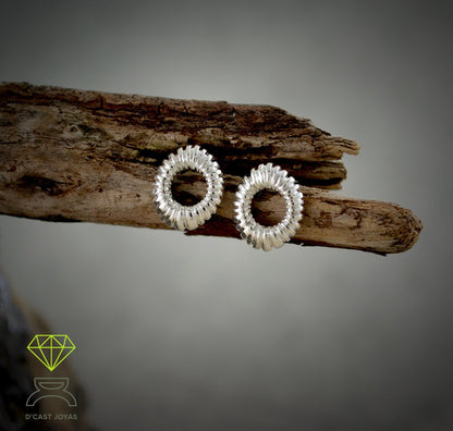 925 silver button hoop, Stigma circle earring, Small silver earrings, Small striped hoops, Unisex jewelry, Handmade earring