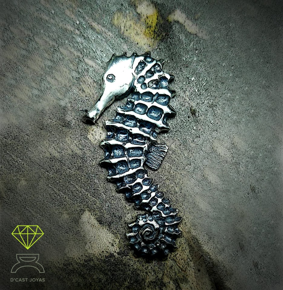 Colgante Plata Caballito mar, Regalo para amantes del mar, Caballito  mar plata, Colgante artesanal, - D´Cast