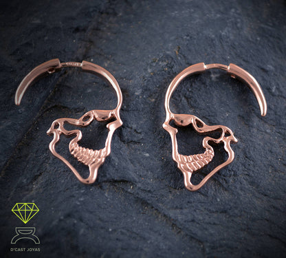 Pendiente de aro plata 925 calavera rosa, Aro perfil calavera con baño oro rosa 18k, Falso dilatador,  Joyería gótica, Pendiente artesanal - D´Cast