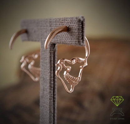 Pendiente de aro plata 925 calavera rosa, Aro perfil calavera con baño oro rosa 18k, Falso dilatador,  Joyería gótica, Pendiente artesanal - D´Cast
