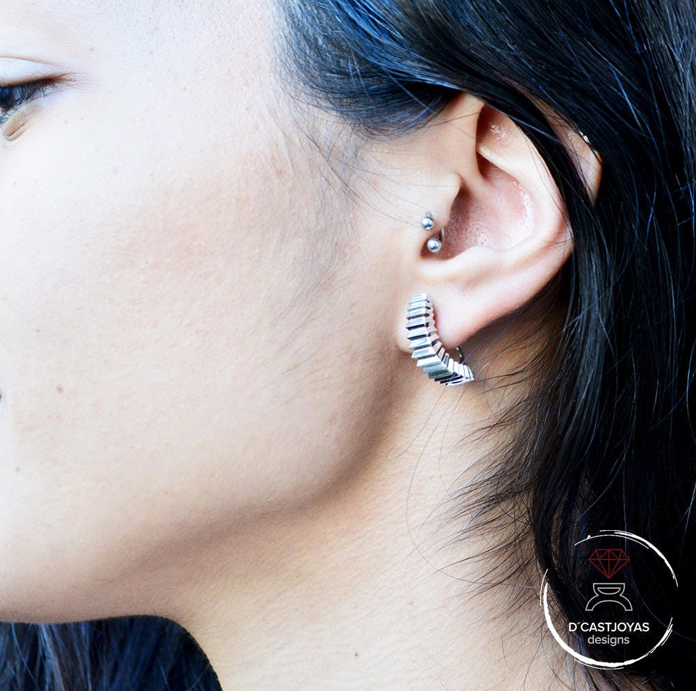 Silver half hoop earrings, Zigzag hoops, Contemporary jewelry, Gift for her, Minimalist style, Handmade earrings