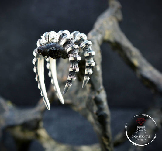 Dragon Horn Silver Hoop Earring, Silver Fake Dilator, Silver Bone Hoop, Silver Horn