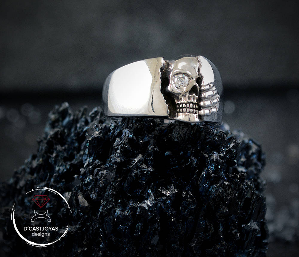 Anillo calavera Winter is coming grande