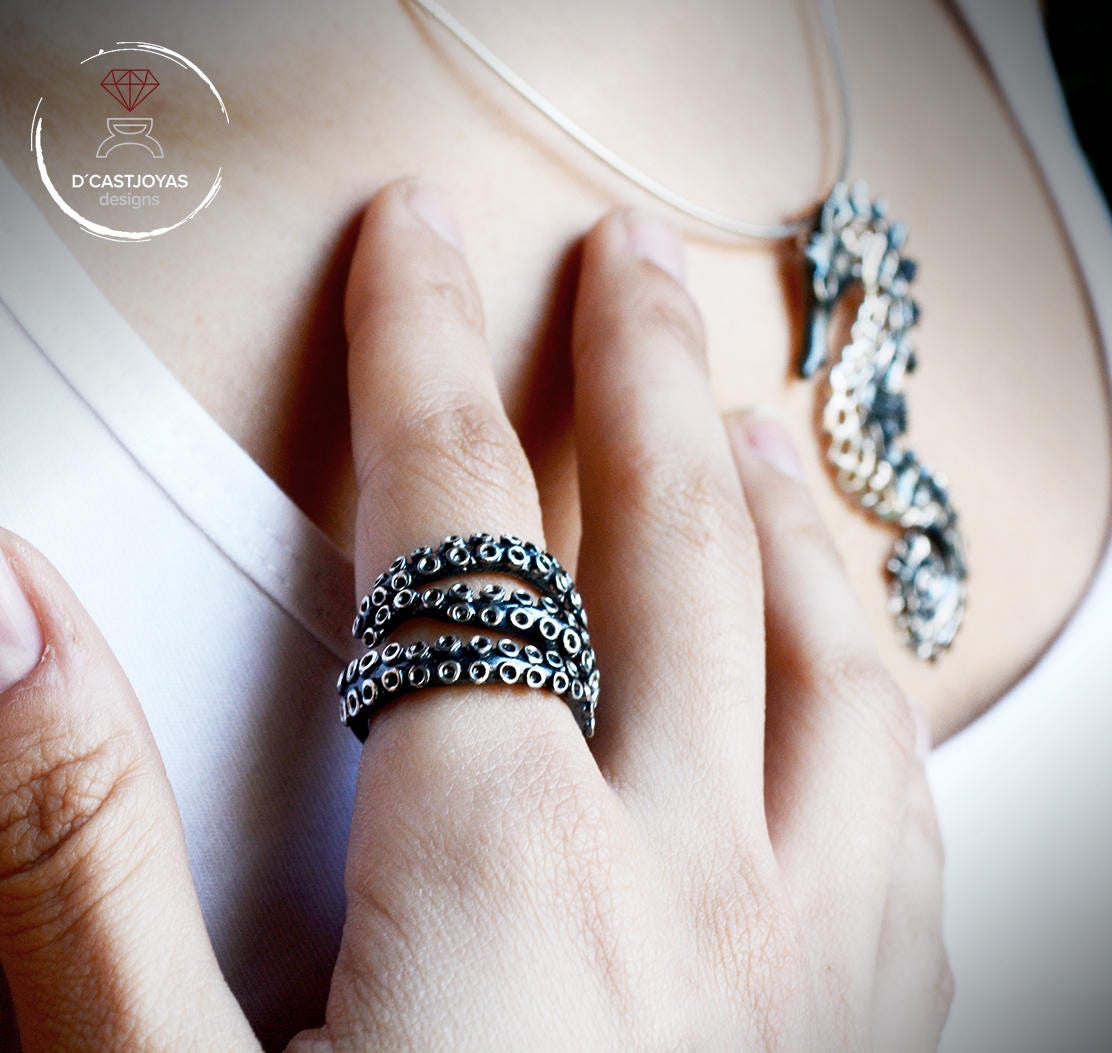 Anillo tentáculos pulpo chapado en oro 22k sobre plata 925y, Anillo ajustable tentáculos , Joyería del mar - D´Cast