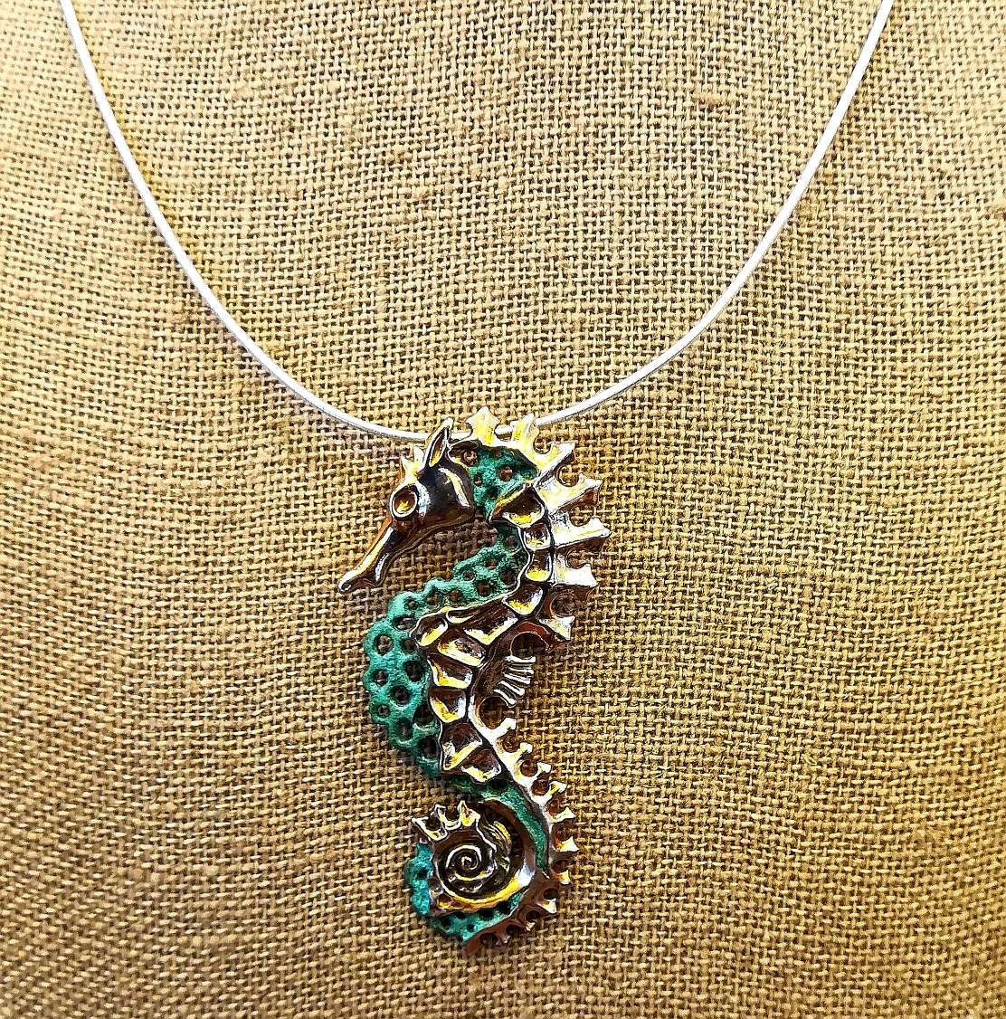 Colgante plata Caballito de mar, Colgante plata artístico, Collar plata esqueleto de caballo, Joyería del mar, Colgante unisex, Estilo boho - D´Cast