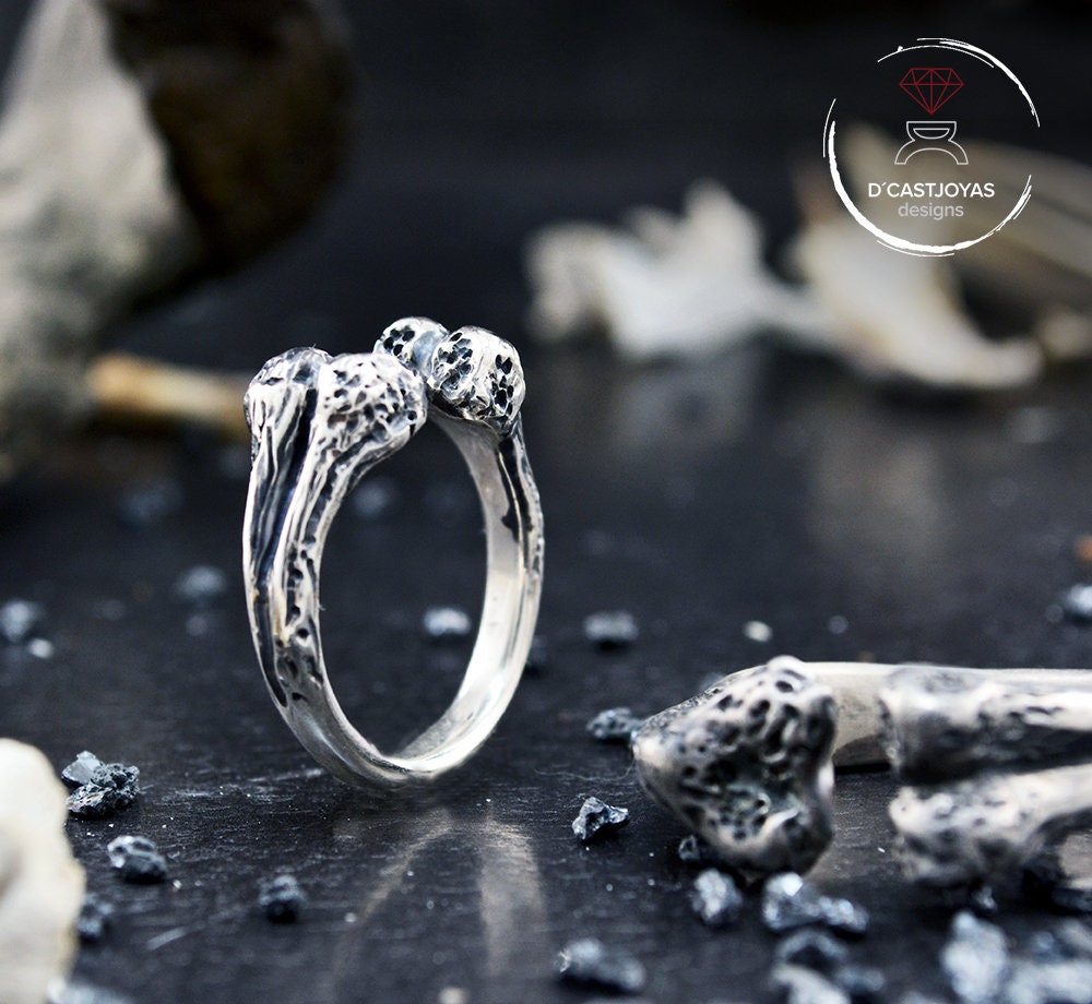 Anillo plata sólida hueso pequeño, Anillo plata ajustable hueso, Anillo plata unisex, Anillo artesanal, Joyería hombre, Joyería Brutalista - D´Cast