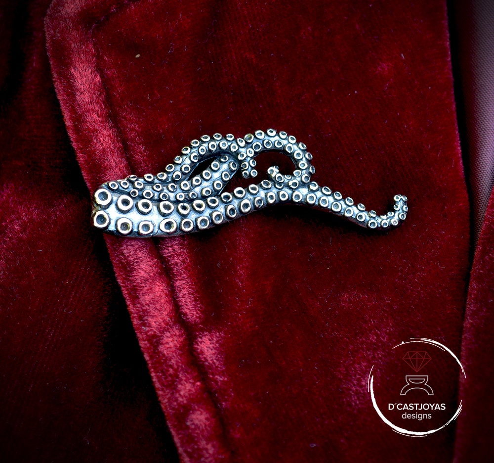 Pisacorbatas pulpo de plata 925, Regalo original  padrino de boda, Clip de corbata tentáculos de pulpo, Joyas de océano, Joyas artesanales - D´Cast