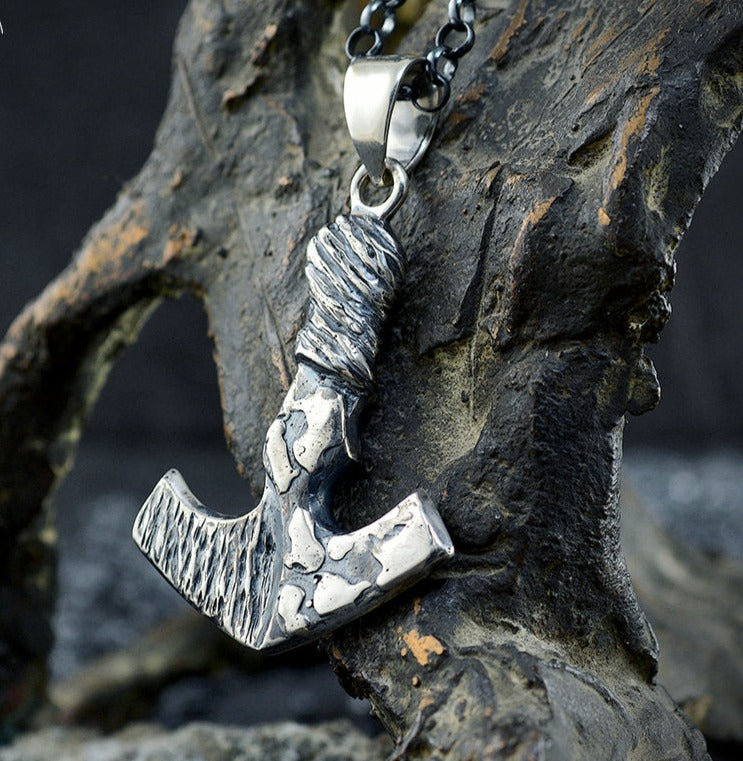 Hammered Texture Viking Amulet Necklace, Mjolnir Silver Pendant