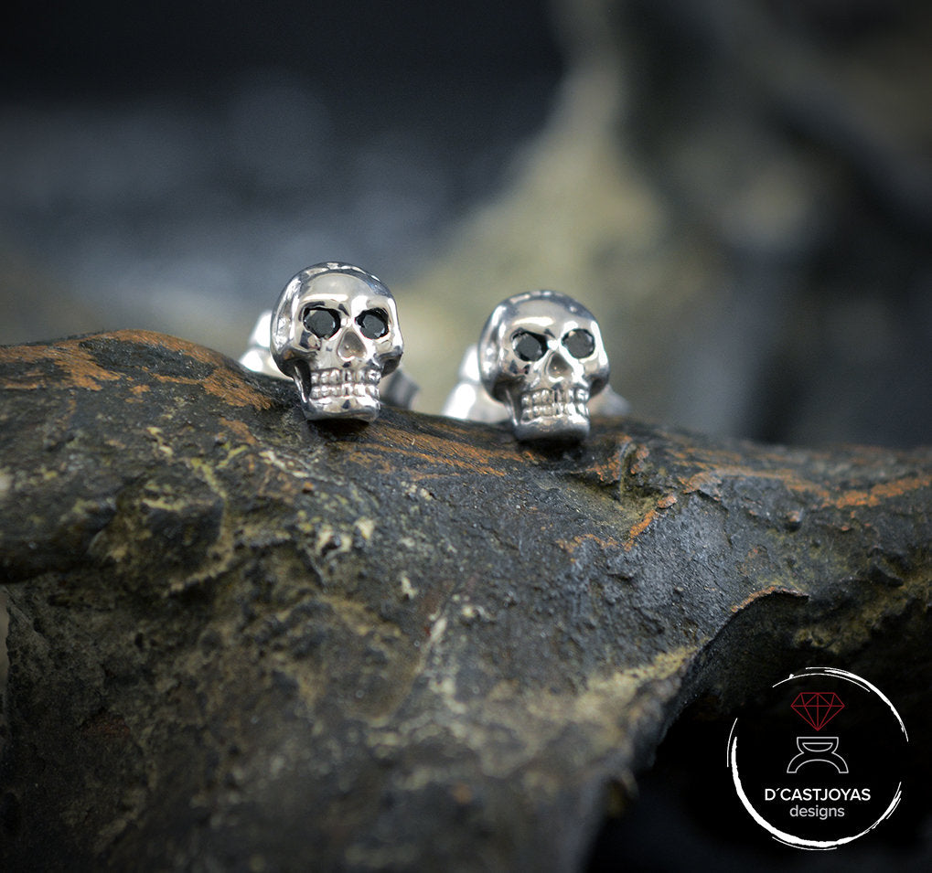 Tiny Skull Earrings Silver 925, Skull Stud Earrings for Women and Men
