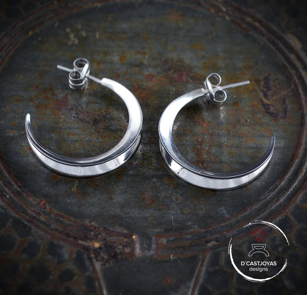 Pendientes media luna, Aros de plata 925, Pendientes Luna creciente,Minimalista, Joyería contemporánea, Estilo urbano, Hecho a mano - D´Cast