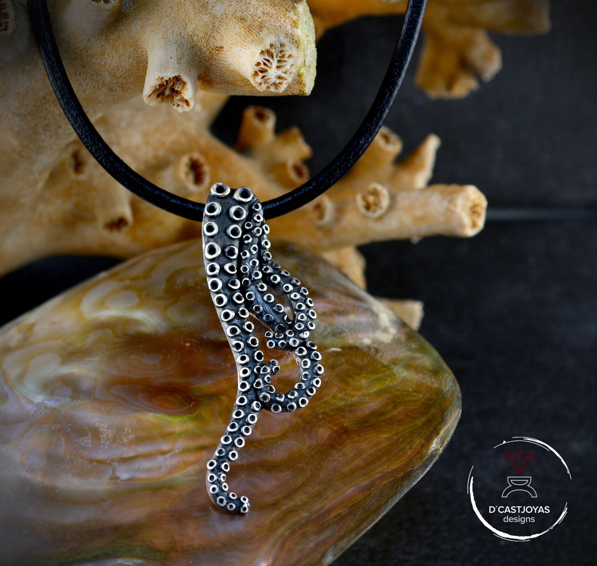 Pulpo Colgante de plata 925, Collar de pulpo tentáculos, Joyas oceánicas, Colgante artesanal - D´Cast