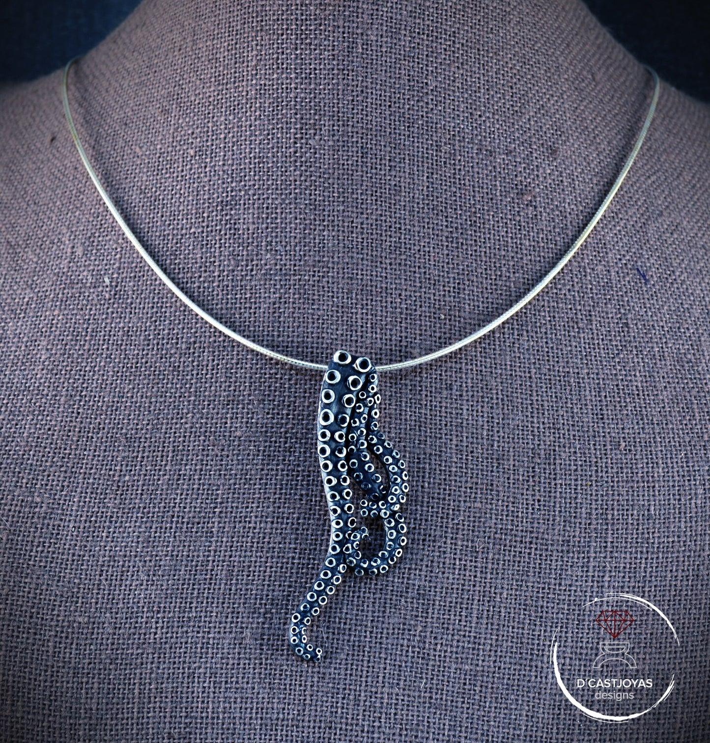 Pulpo Colgante de plata 925, Collar de pulpo tentáculos, Joyas oceánicas, Colgante artesanal - D´Cast