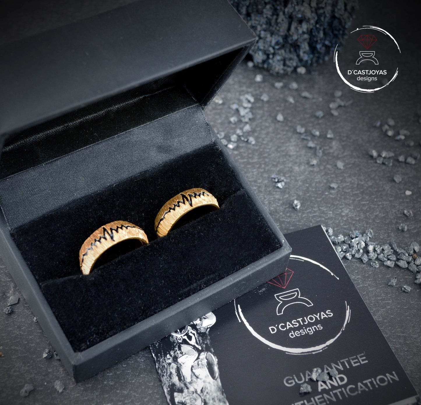 Conjunto alianzas rústico, Anillo  banda de latido de plata 925