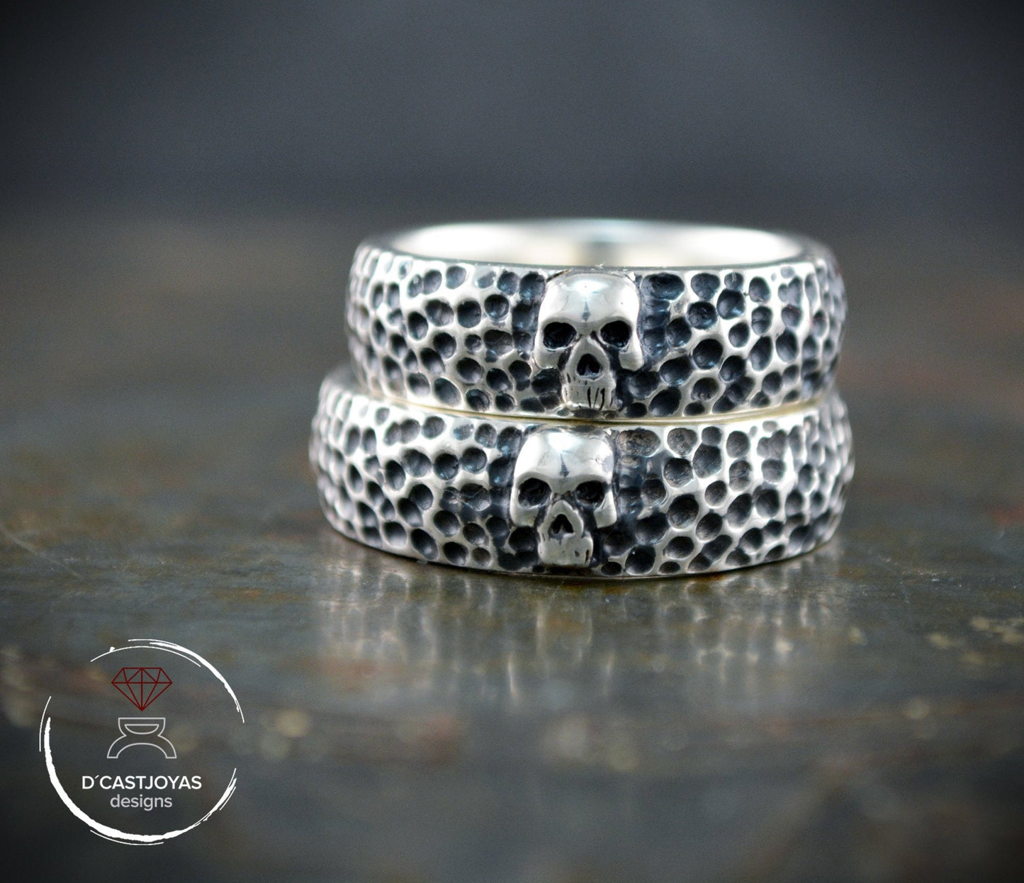 Ring with skull, Hammered silver alliance, Skull alliances, Biker alliances, Gothic alliances, Punk girlfriend gift