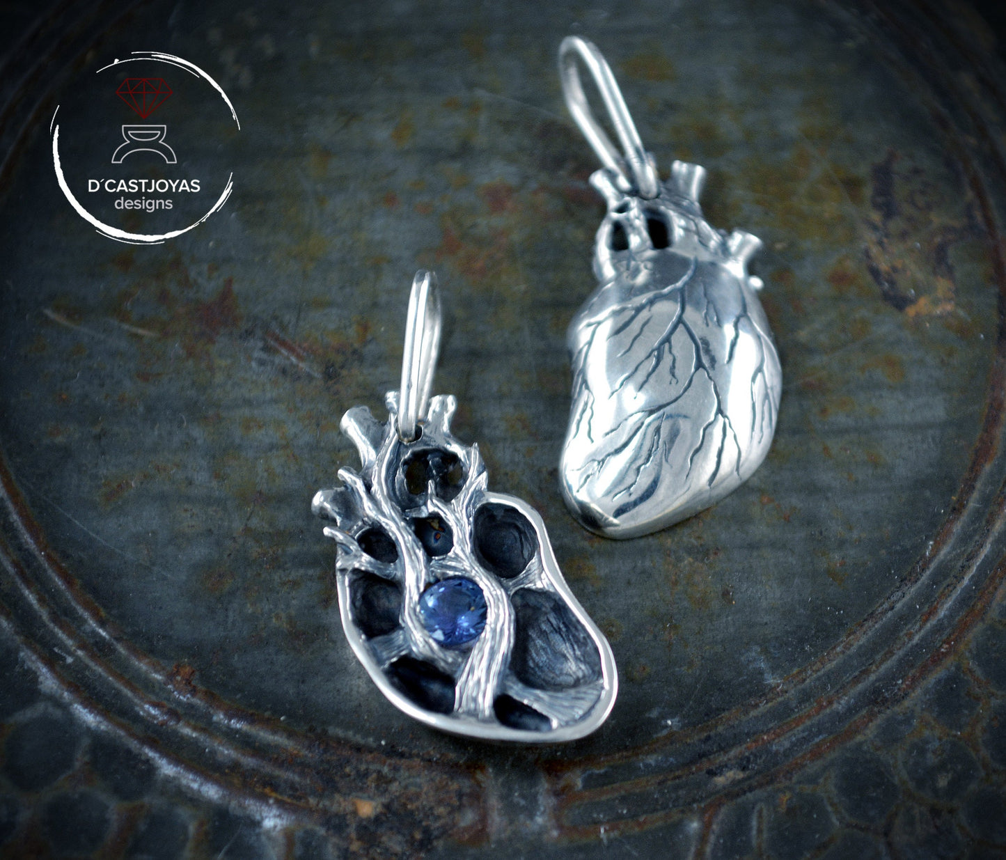 Pareja de medios corazones con con piedra natural para parejas, Colgante de corazón humano - D´Cast