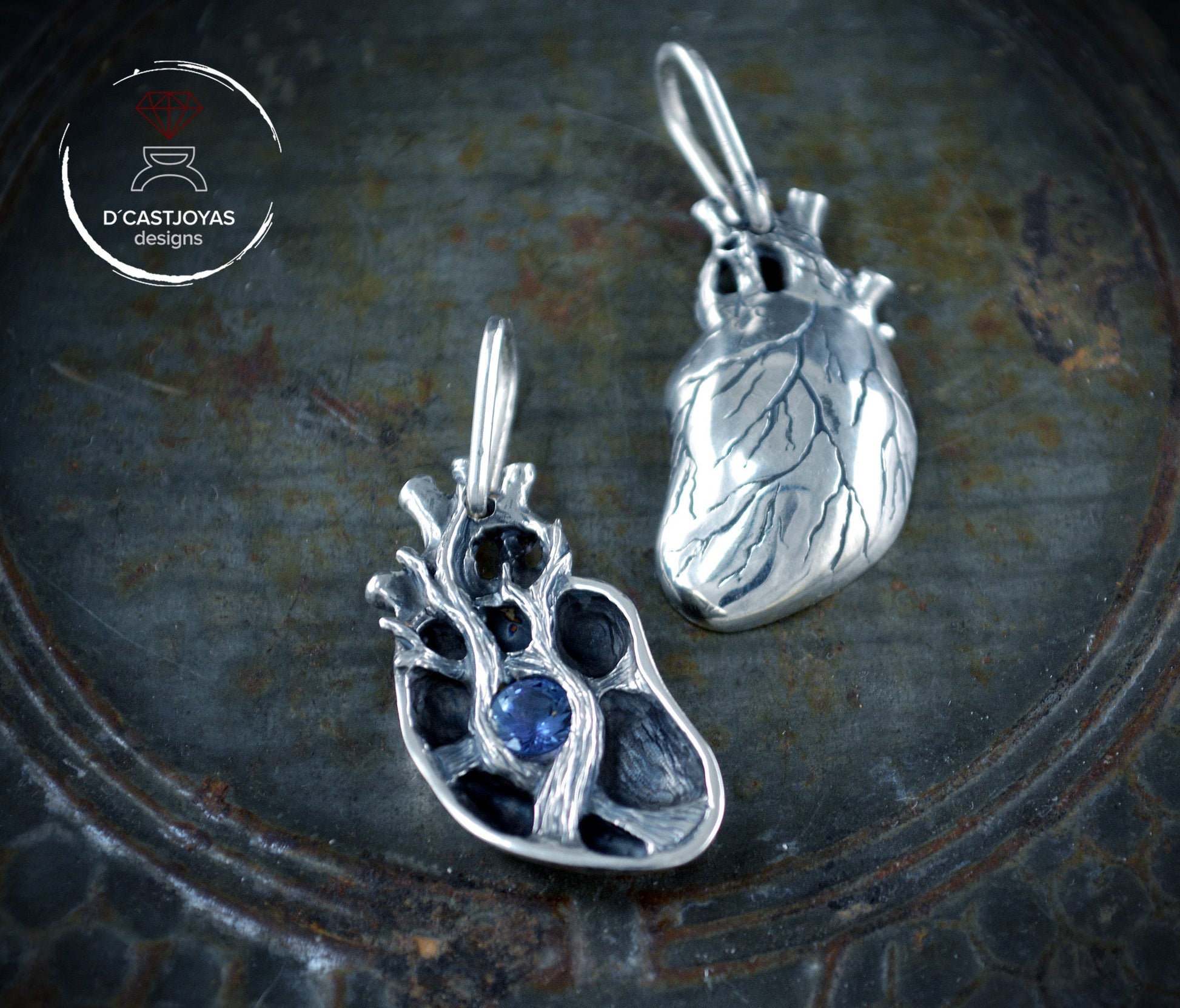 Pareja de medios corazones con con piedra natural para parejas, Colgante de corazón humano - D´Cast