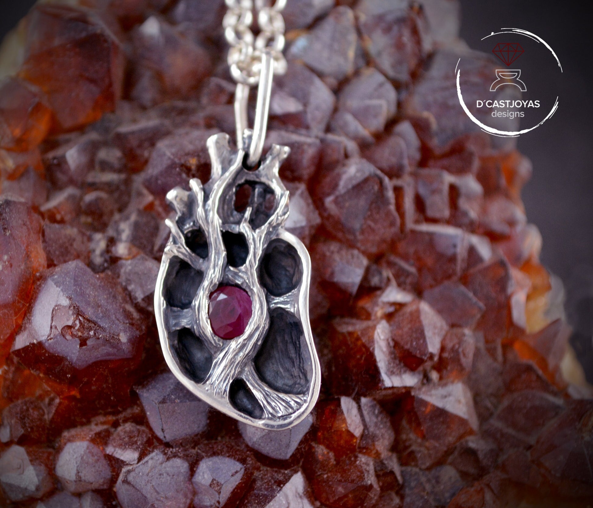 Pareja de medios corazones con con piedra natural para parejas, Colgante de corazón humano - D´Cast