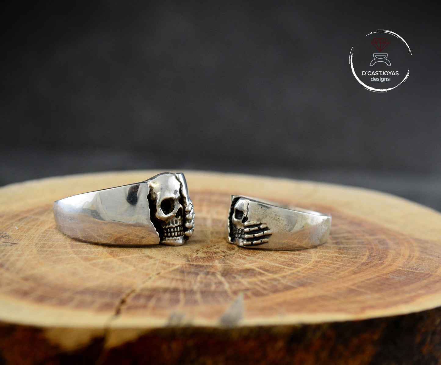Anillo calavera Winter is coming grande