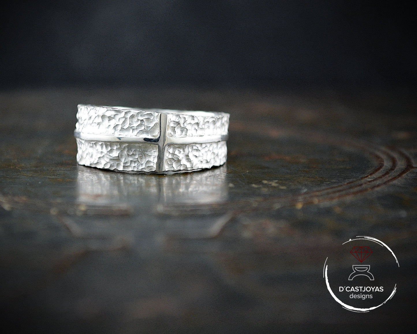 Rustic hammered 925 silver band, Wide hammered wedding band with cross, Men's wedding band, Handmade wedding band, Cool Christmas gift