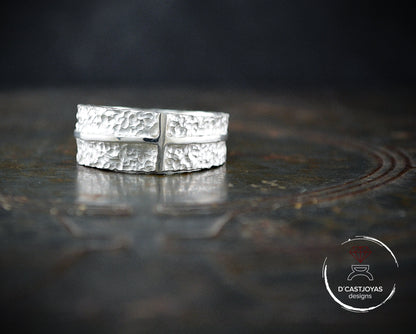 Rustic hammered 925 silver band, Wide hammered wedding band with cross, Men's wedding band, Handmade wedding band, Cool Christmas gift