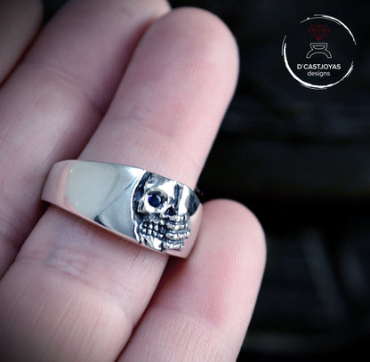 Anillo banda calavera Winter is coming pequeño