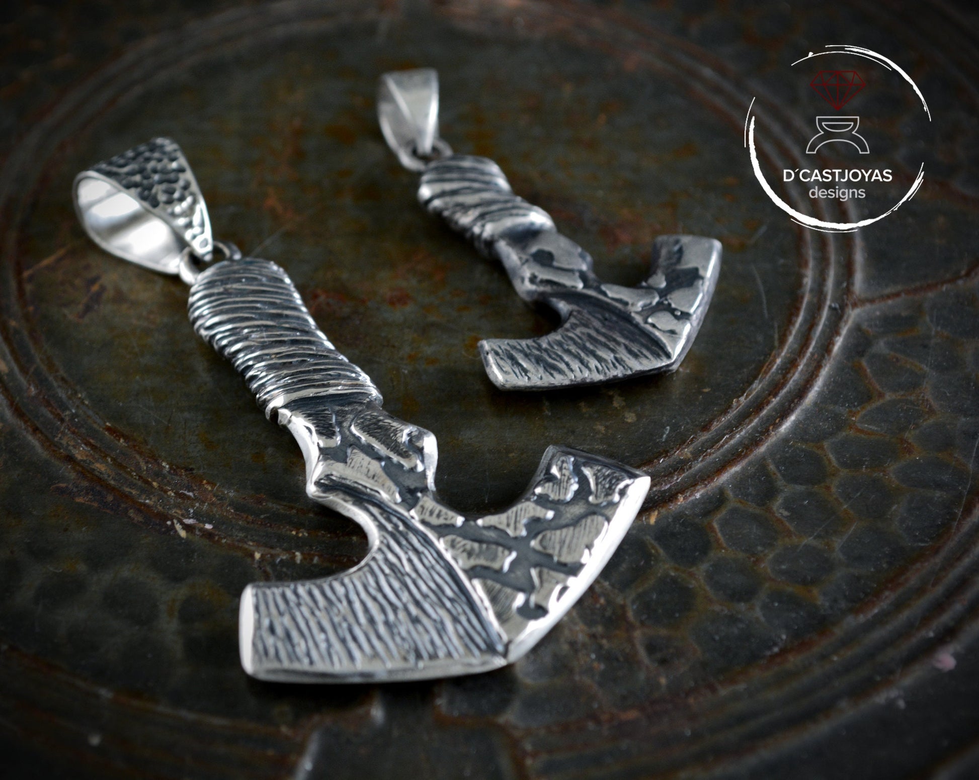 Colgante vikingo de plata maciza Mjolnir para hombre, Hammer Thor con texturas oxidadas, amuleto vikingo - D´Cast