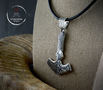 Colgante vikingo de plata maciza Mjolnir para hombre, Hammer Thor con texturas oxidadas, amuleto vikingo - D´Cast