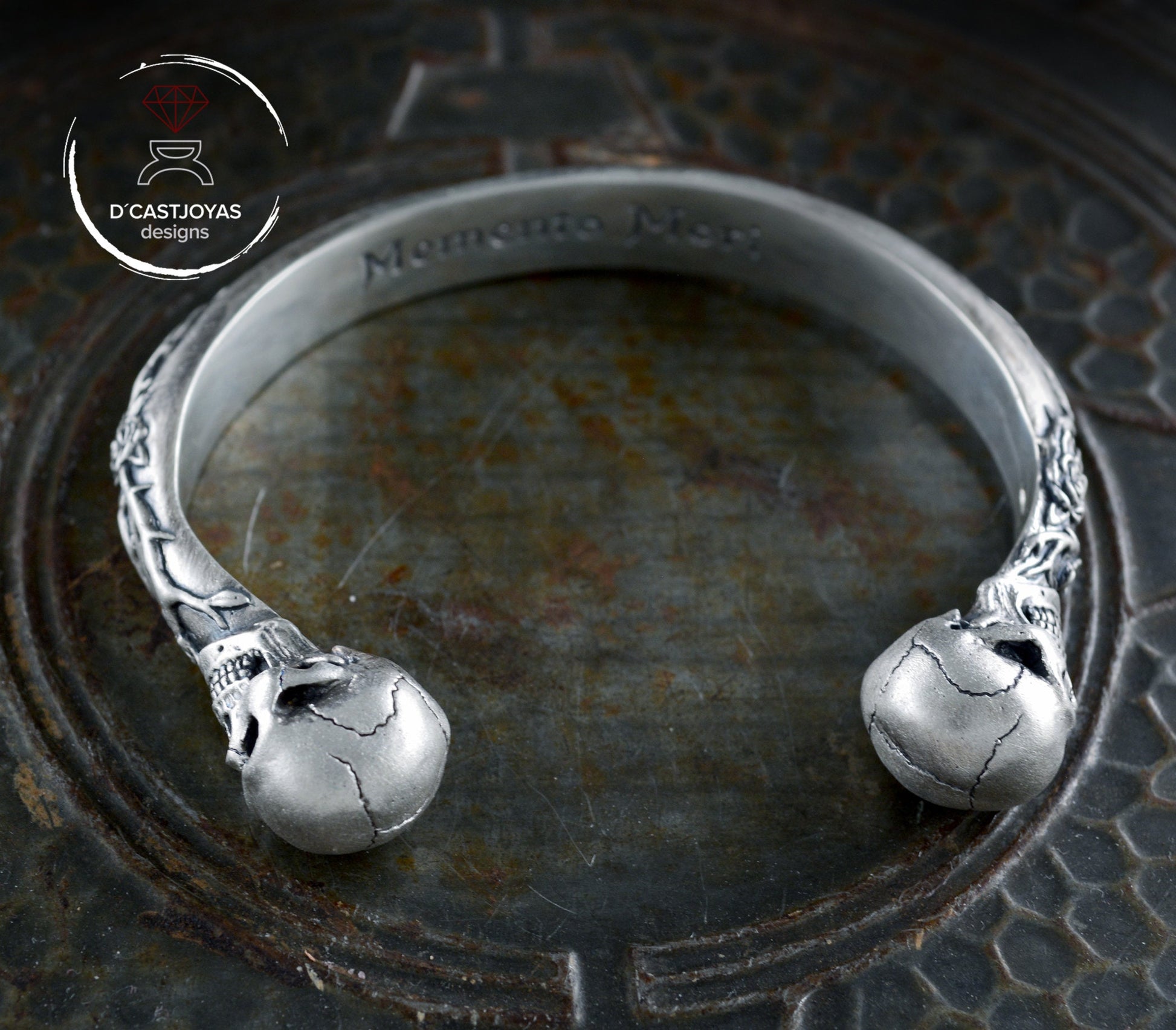 Brazalete de calavera con rosas y espinas en plata de ley maciza, brazalete Memento mori - D´Cast